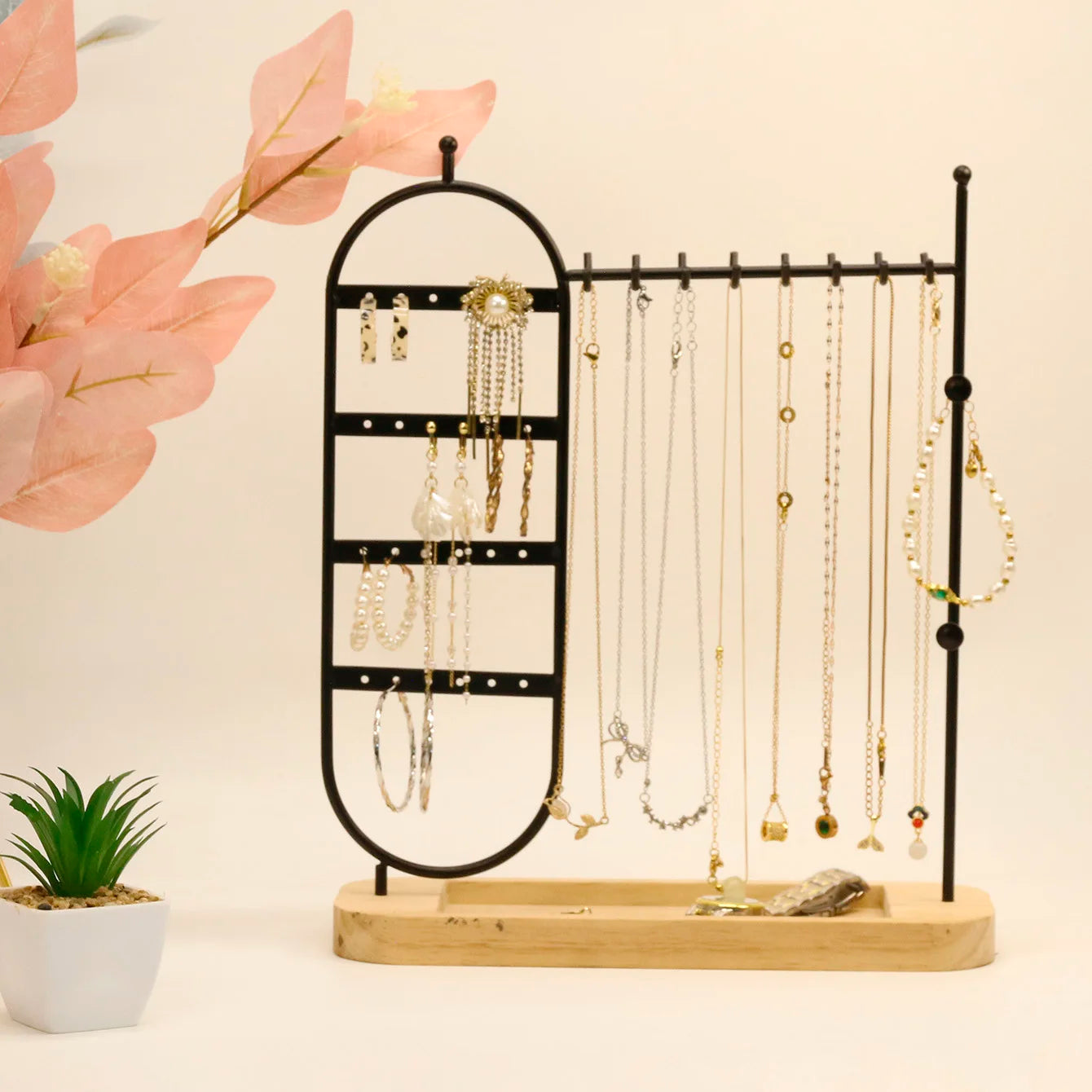 Porte-Bijoux En Métal Avec Base En Bois