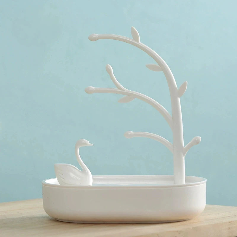 Arbre À Bijoux Avec Cygne