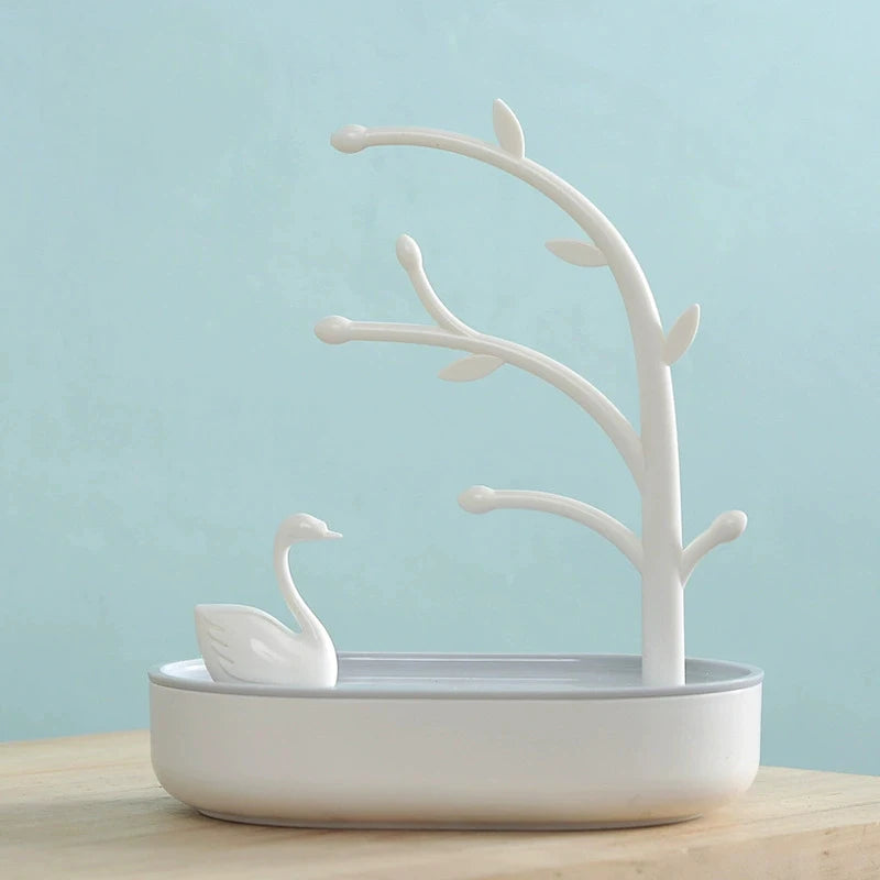 Arbre À Bijoux Avec Cygne