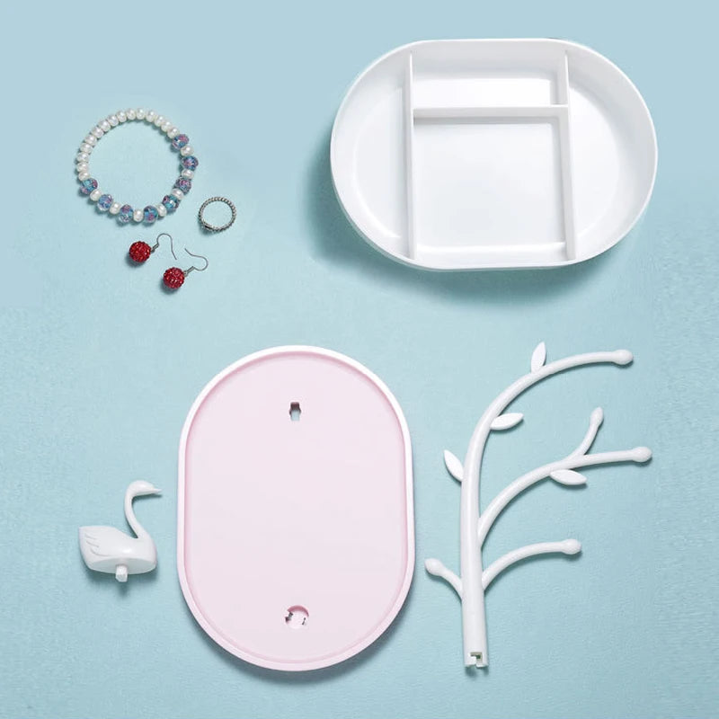 Arbre À Bijoux Avec Cygne